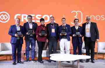 Cresol celebra 30 anos destacando o protagonismo do cooperativismo no país 